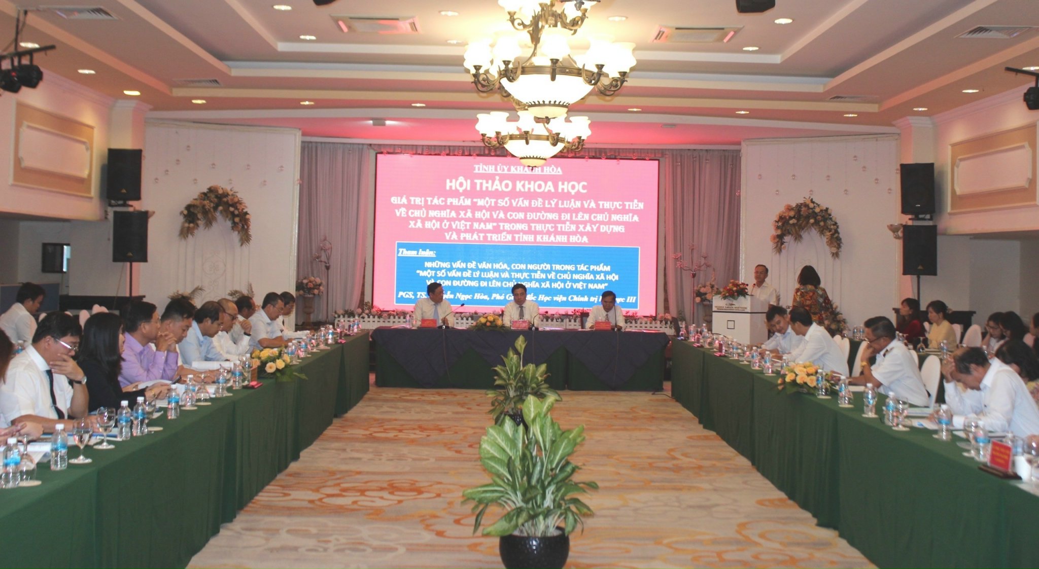 Một số vấn đề lý luận và thực tiễn về chủ nghĩa xã hội và con đường đi lên chủ nghĩa xã hội ở Việt Nam” và vấn đề bảo vệ nền tảng tư tưởng của Đảng, đấu tranh phản bác các quan điểm sai trái, thù địch trên địa bàn tỉnh Khánh Hòa